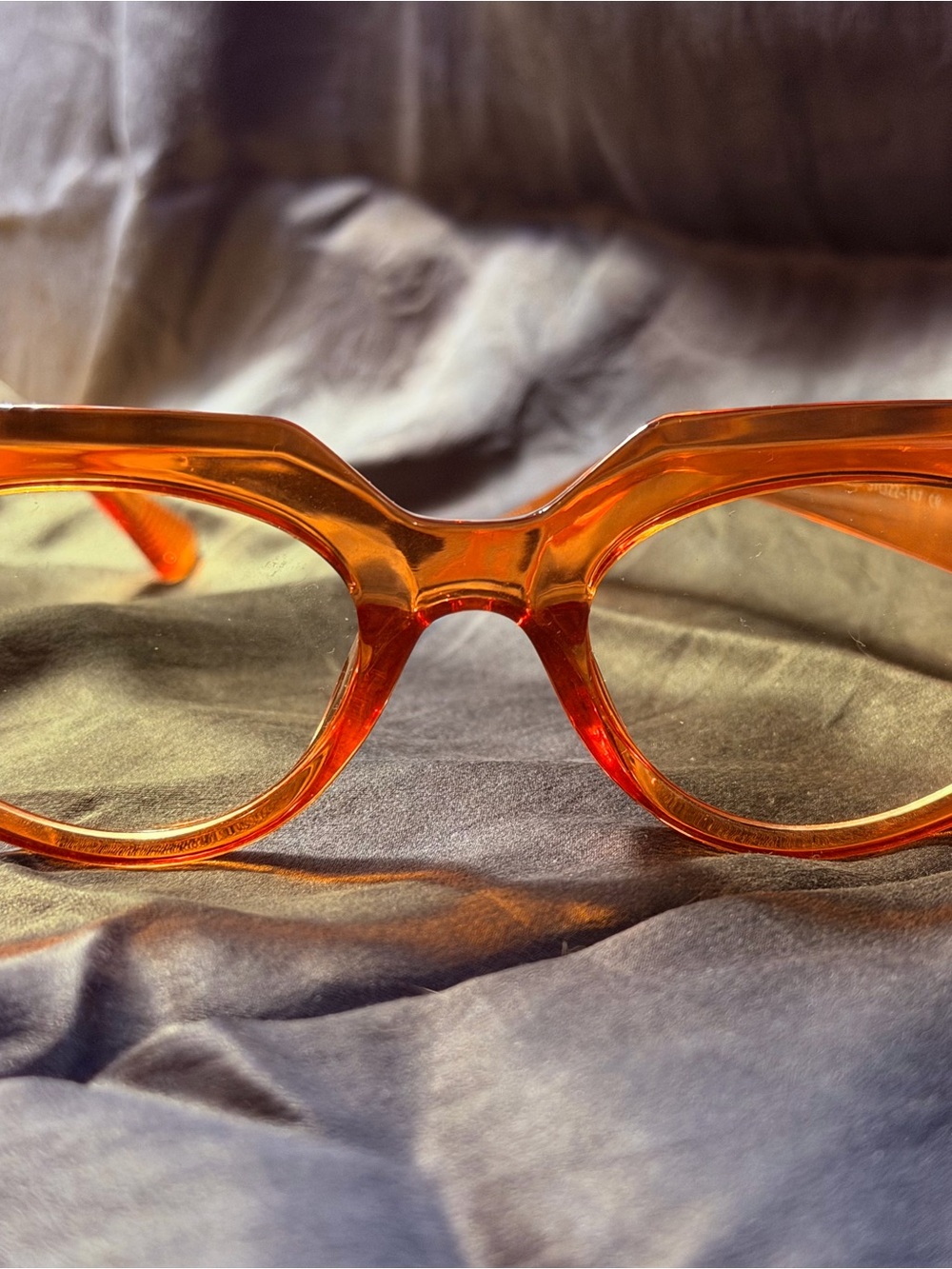 Transparent Orange oval Cat-Eye Sunglasses - Picture 4 of 4